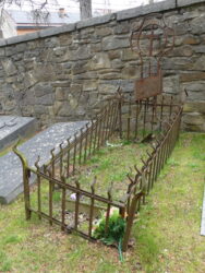 Fonte funéraire – cimetière -Jamioulx (Ham-sur-Heure-Nalinnes) (13)