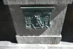 Repère de nivellement – Galerie du Roi – Bruxelles