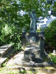 Monument funéraire Hoffmann-Fraikin – Cimetière de Bruxelles – Evere