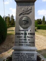 Stèle Joseph De Vries – cimetière – Anderlecht