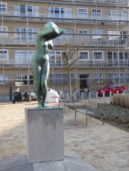 L&rsquo;Adolescence – Ixelles